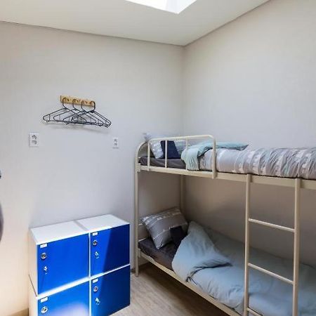 Inside Busan Hostel Ngoại thất bức ảnh