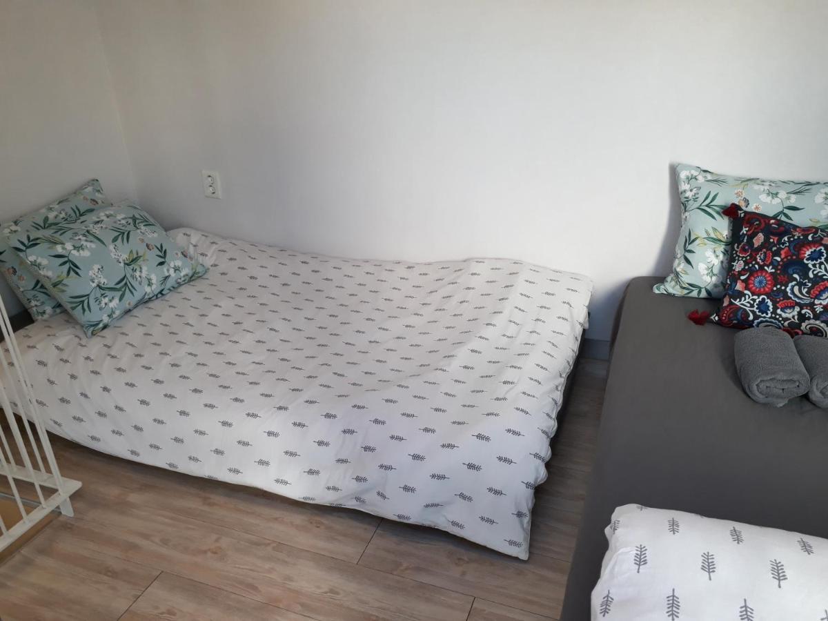 Inside Busan Hostel Ngoại thất bức ảnh