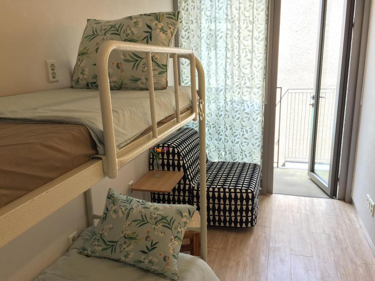 Inside Busan Hostel Ngoại thất bức ảnh