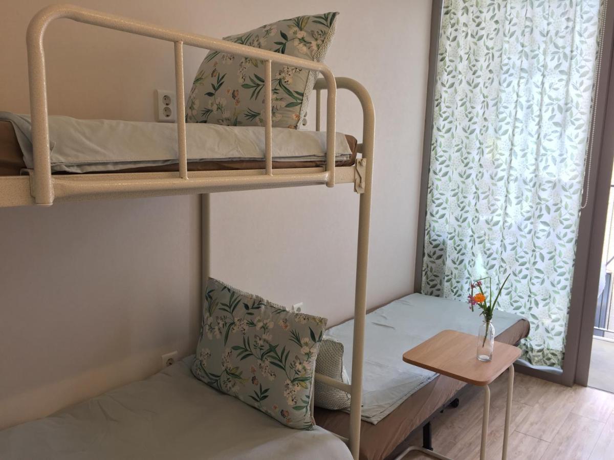 Inside Busan Hostel Ngoại thất bức ảnh